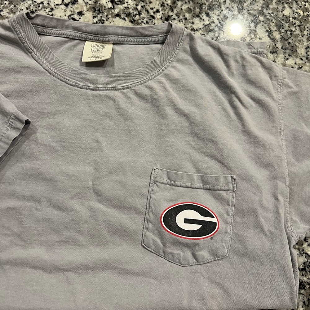UGA Tshirt Large